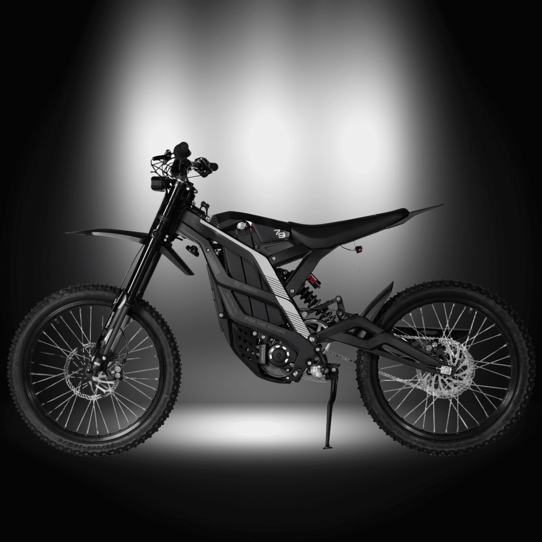 🇮🇪🇪🇺🇬🇧🇺🇸 79BIKE-FALCON PRO 10000W OFF-ROAD electric dirt bike side view in spotlight