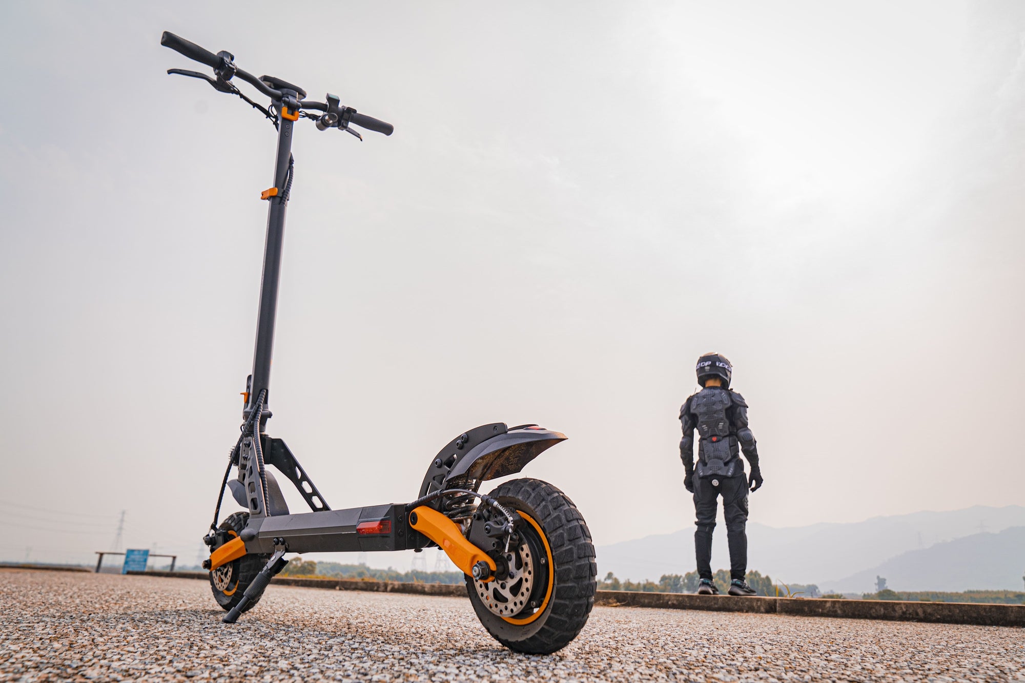 KuKirin G2 Max: A Detailed Budget Off-Road Electric Scooter Review 