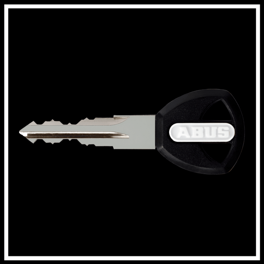 🇮🇪🇪🇺 ABUS IVEN CHAIN 8210 CHAIN LOCK key, designed for secure lock operation.