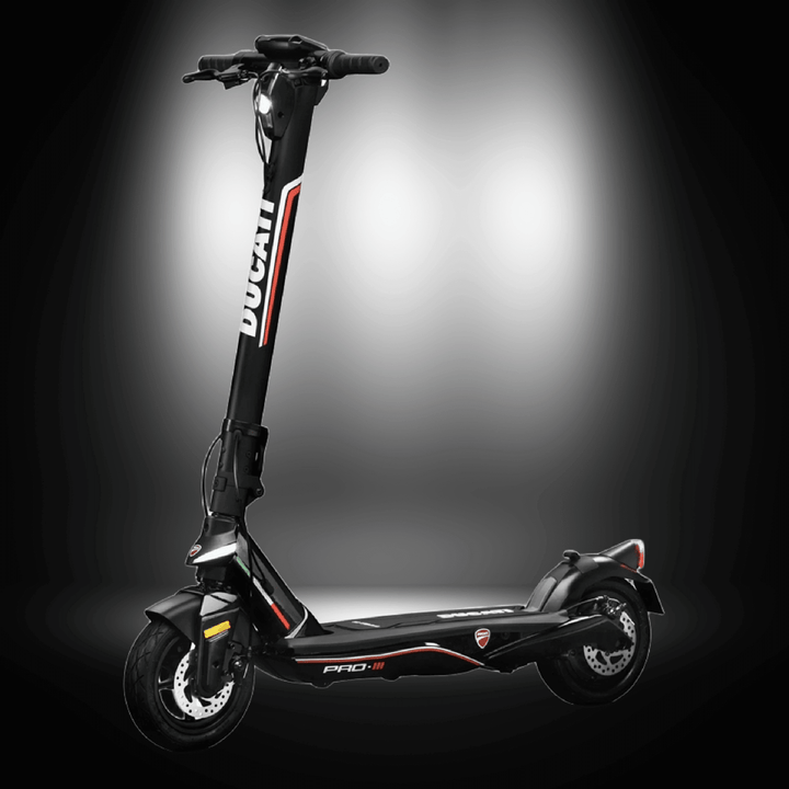 🇮🇪 DUCATI PRO III electric scooter showcased in a sleek design with modern features and a durable frame.