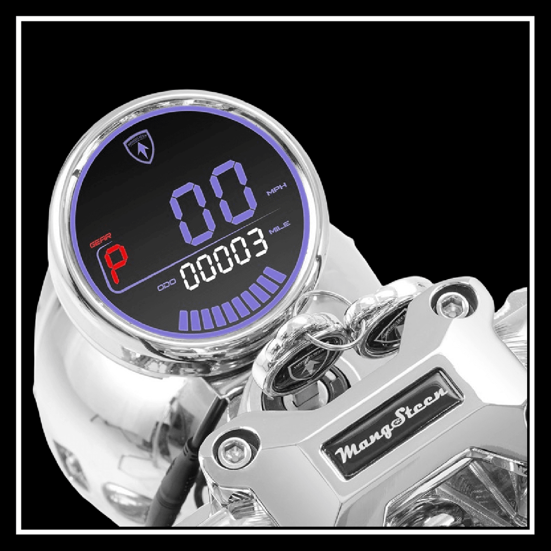 EAHORA CHROME 4000W electric chopper motorcycle digital display showing speed and battery information.