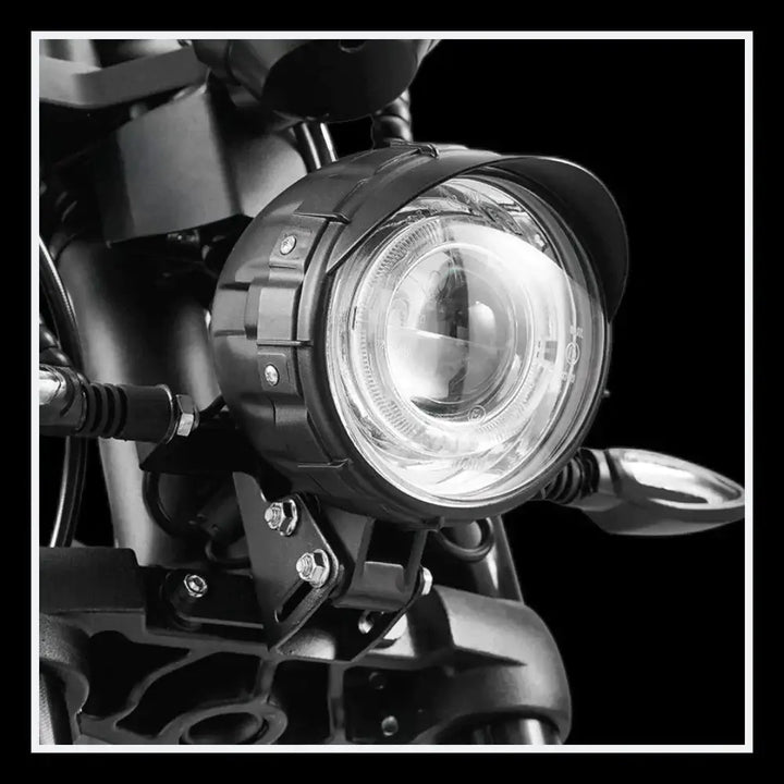 EAHORA KNIGHT M1PS electric chopper motorcycle headlight close-up