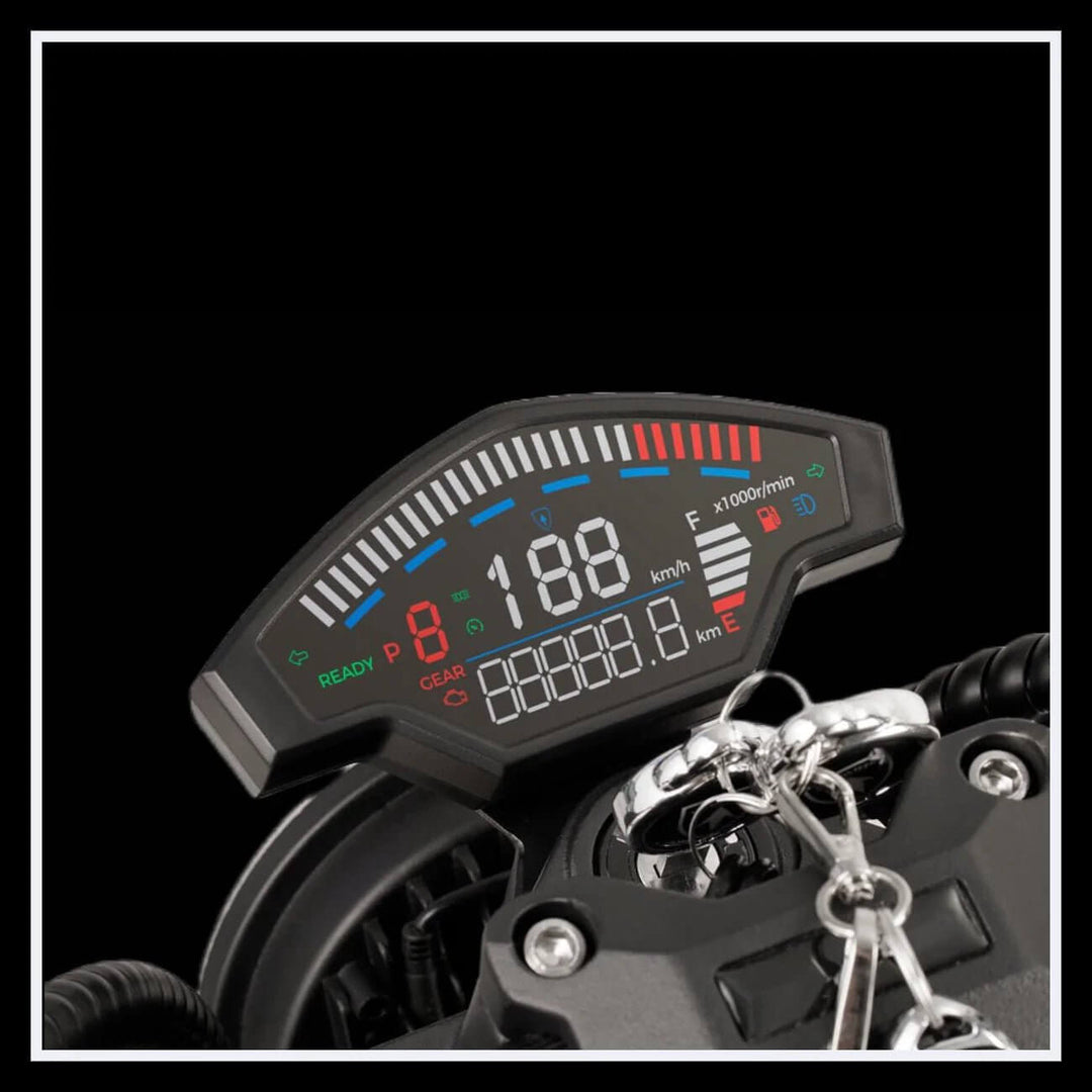 EAHORA M8S electric motorcycle dashboard display showing speed and battery level.