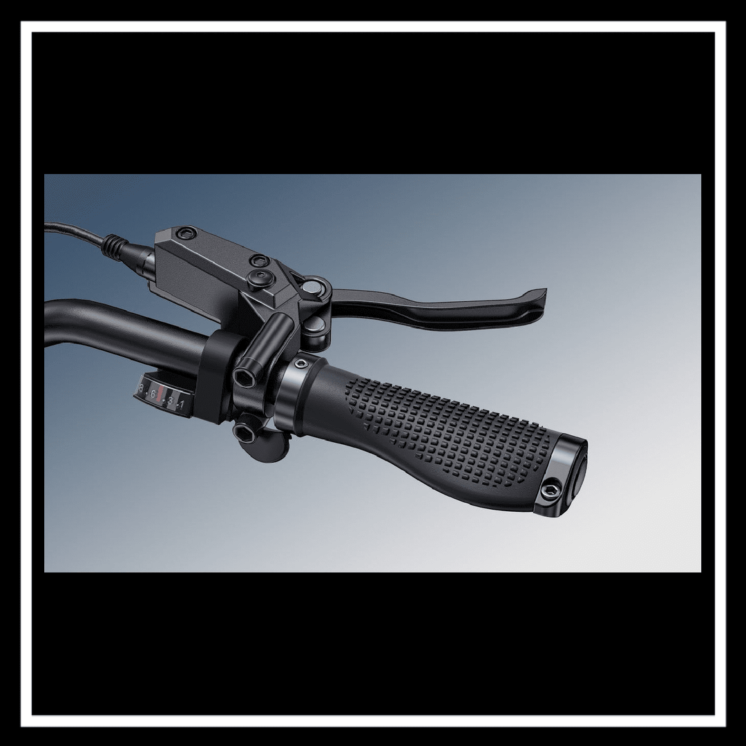 ENGWE ENGINE 3.0 PRO BOOST e-bike handlebar featuring advanced grip and brake system.