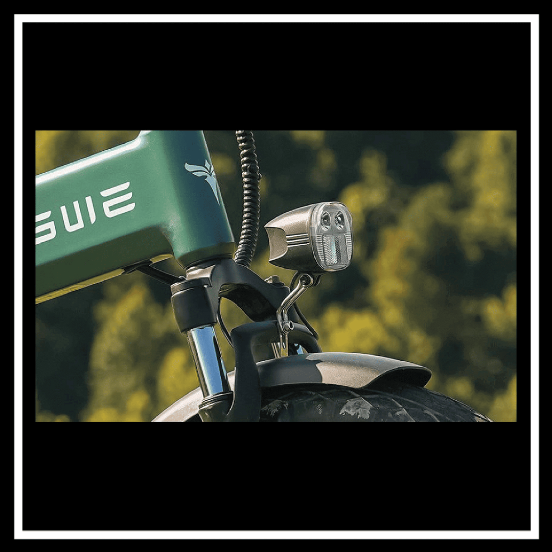 🇮🇪🇬🇧🇪🇺 ENGWE EP-2 3.0 BOOST front light and fork close-up for enhanced visibility.