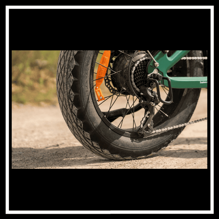 ENGWE EP-2 3.0 BOOST e-bike rear tire and drivetrain close-up, showcasing detailed engineering and performance.