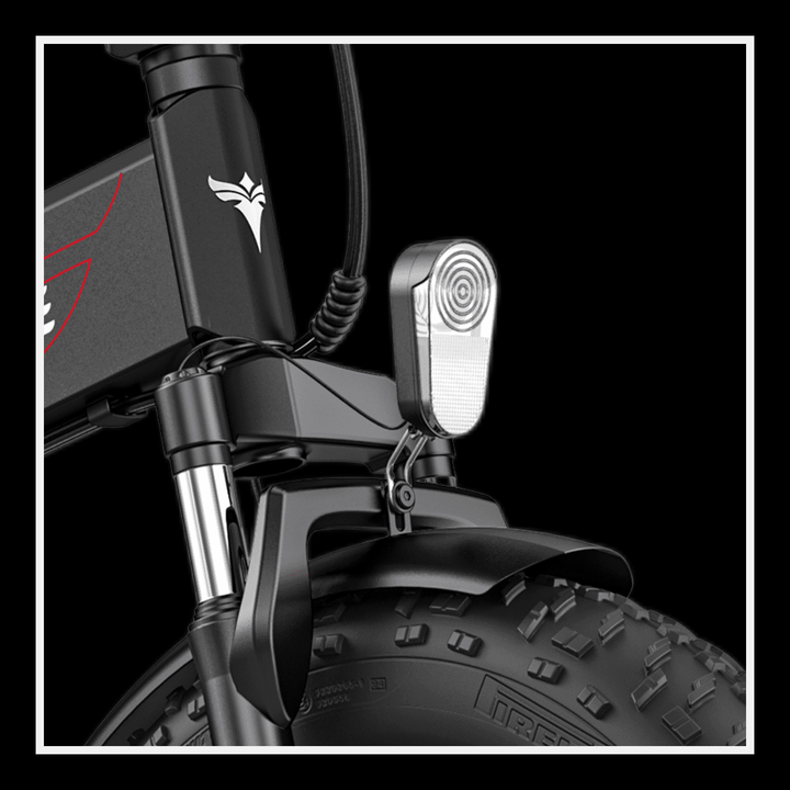 ENGWE EP-2Pro 250W front fender and light close-up for enhanced visibility and safety.