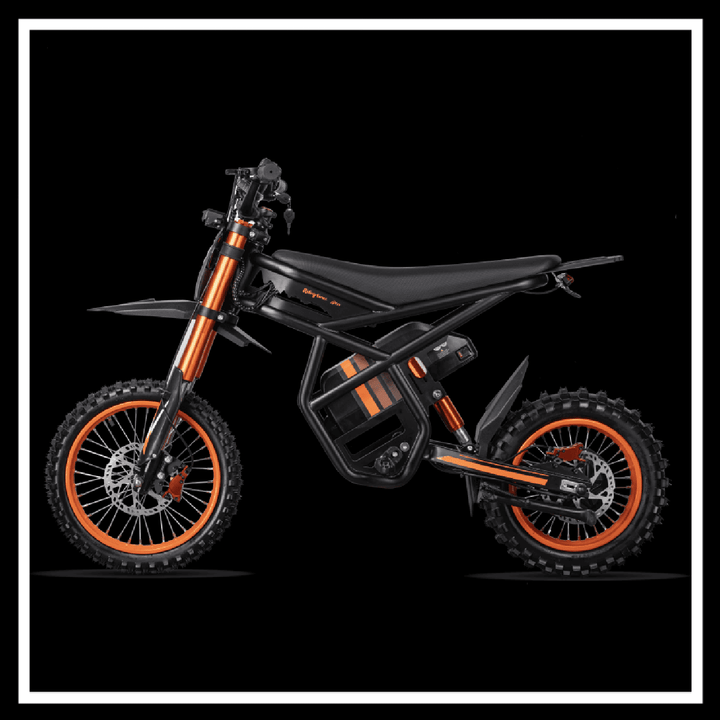 🇮🇪🇪🇺🇺🇸 GT54 2000W RIDING'TIMES ELECTRIC MINI E-BIKE side view on black background