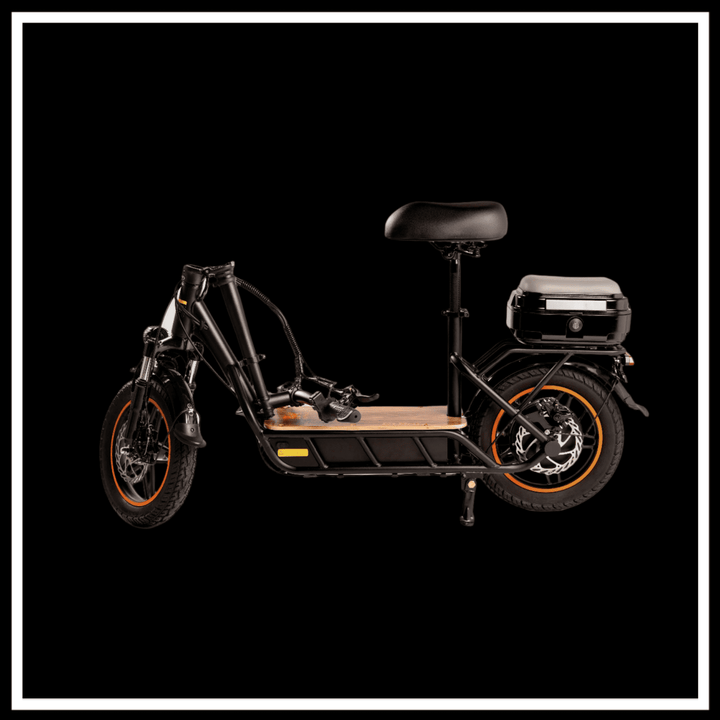 🇮🇪🇪🇺 KUKIRIN C1 PRO electric scooter with wood anti-slip pedals and robust design.