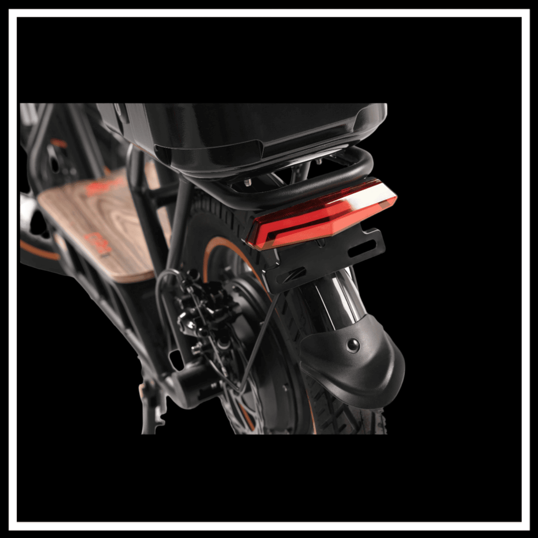 Rear view of the 🇮🇪🇪🇺 KUKIRIN C1 PRO electric scooter showing tail light and solid wood pedal.