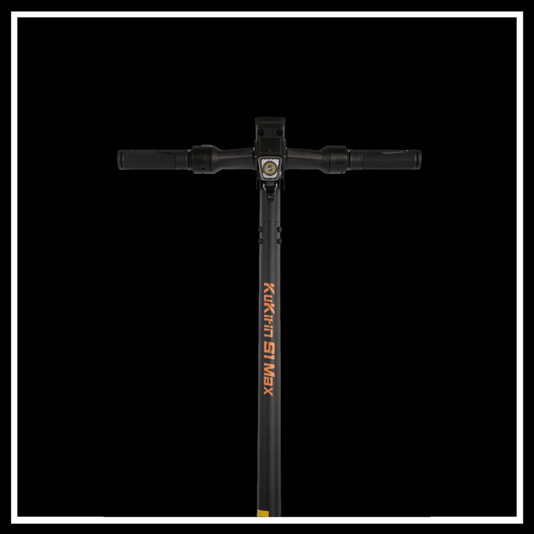 KUKIRIN S1 MAX electric scooter handlebars with a sleek ergonomic design