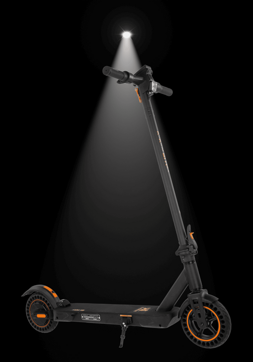 🇮🇪🇪🇺 KUKIRIN S1 MAX electric scooter in a spotlight, showcasing its sleek design and features.