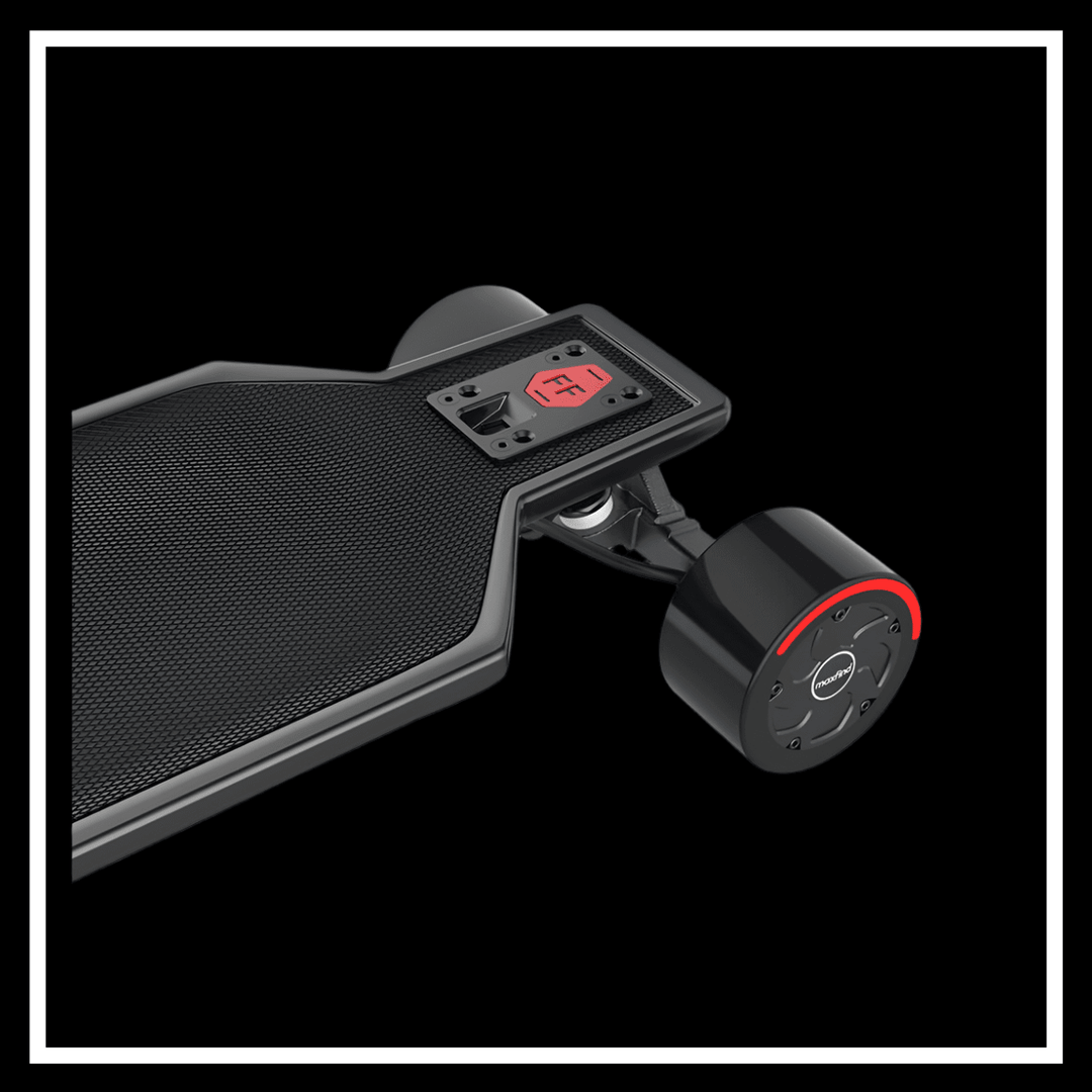 Close-up view of the MAXFIND FF PRO electric skateboard showcasing its carbon fiber deck and sleek design.
