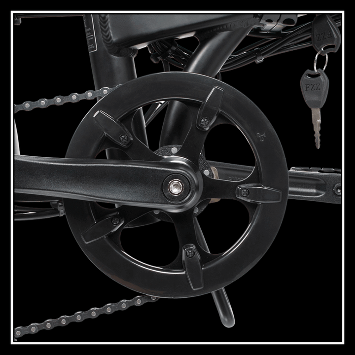 SAMEBIKE 20LVXD30-II black pedal system and chain detail for urban commuting efficiency.