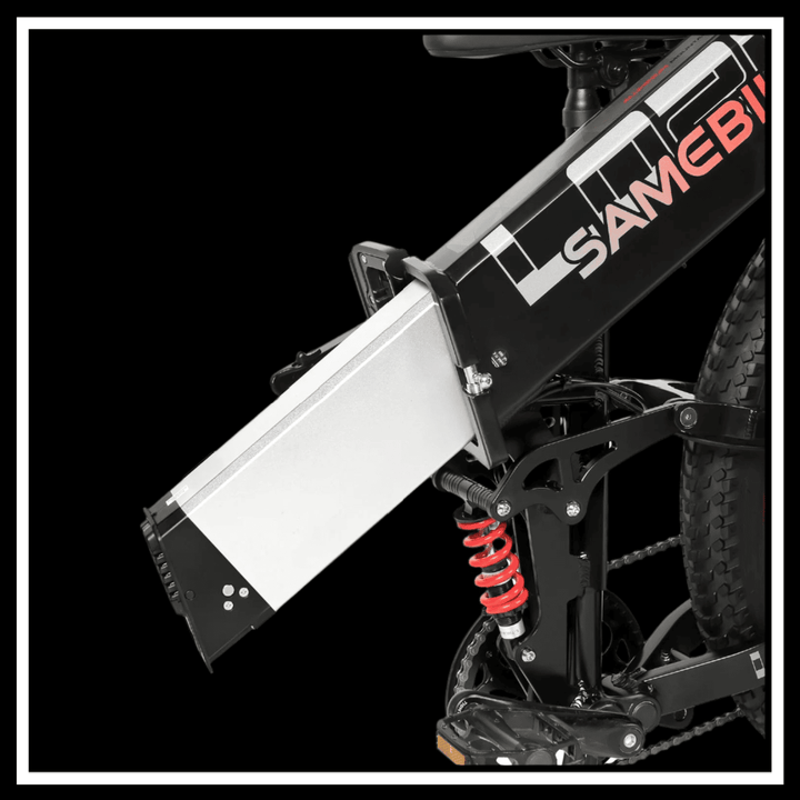 🇮🇪🇪🇺🇬🇧 SAMEBIKE LO26 PLUS 1000W electric bike battery pack and mount close-up view.