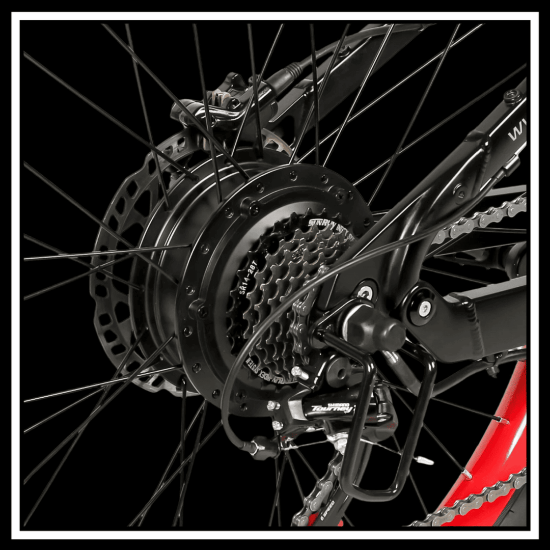 Close-up of the rear hub motor and cassette of the 🇮🇪🇪🇺🇬🇧 SAMEBIKE LO26 PLUS 1000W folding electric bike.