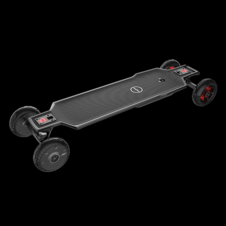 Maxfind FF AT electric skateboard off-road longboard with all-terrain capabilities and dual-motor design.